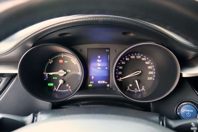 Car image 37