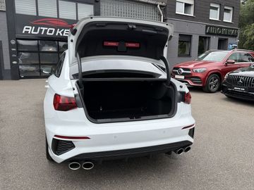 Car image 50