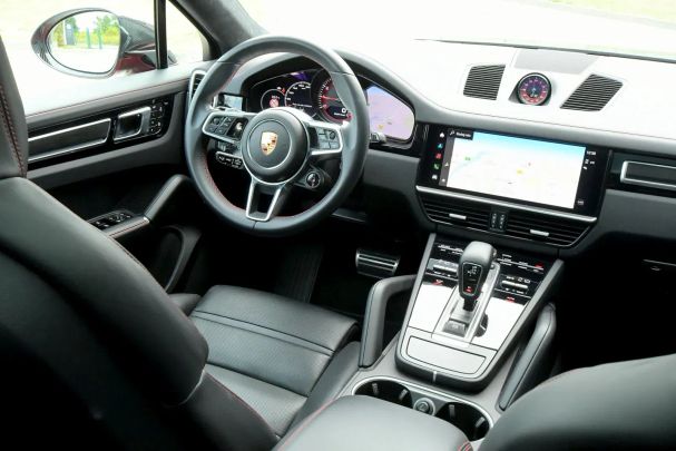 Porsche Cayenne GTS Coupé 338 kW image number 23