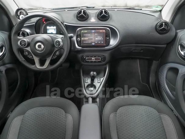 Smart ForTwo cabrio EQ passion 60 kW image number 3