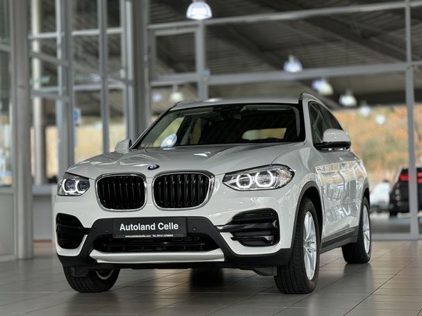 BMW X3e xDrive 215 kW image number 1