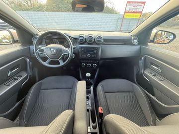 Car image 35