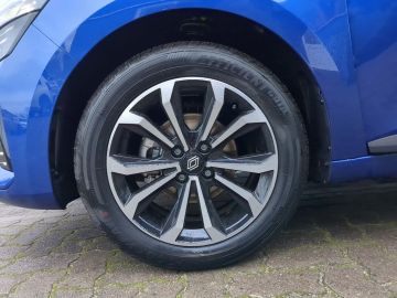 Car image 29