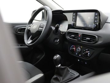 Car image 31