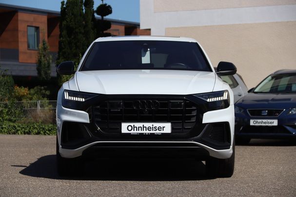 Audi Q8 55 TFSIe quattro S-line 280 kW image number 1