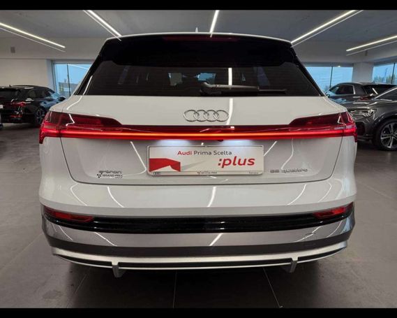 Audi e-tron 55 quattro 300 kW image number 6