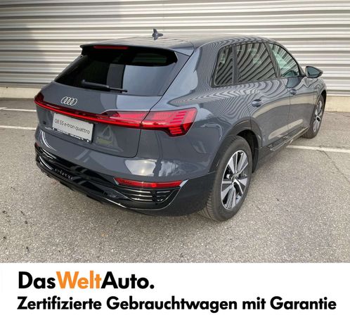 Audi Q8 55 quattro e-tron Business 250 kW image number 18