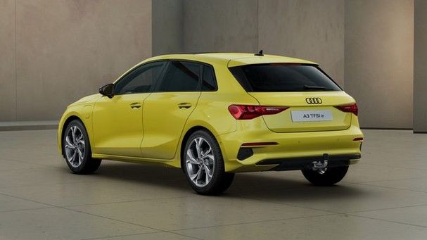 Audi A3 40 TFSIe Sportback Advanced 150 kW image number 2