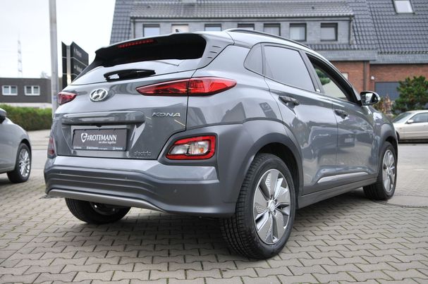 Hyundai Kona Elektro Style 150 kW image number 4