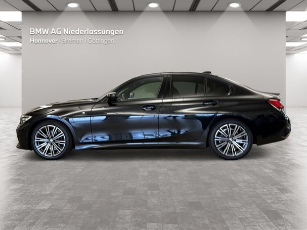 BMW 318i M Sport 115 kW image number 3