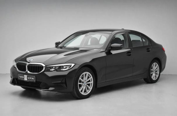 BMW 320d xDrive 140 kW image number 1