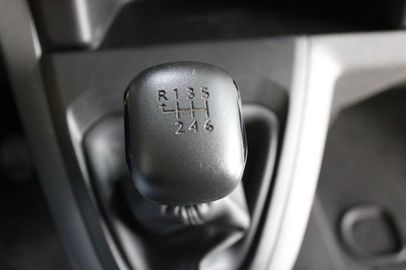 Car image 31