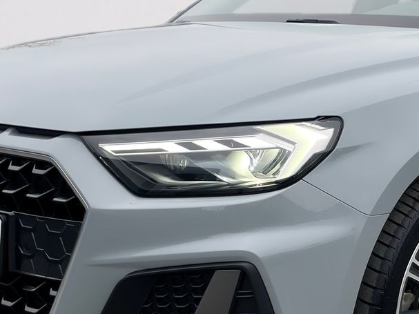 Audi A1 35 TFSI S-line Sportback 110 kW image number 6