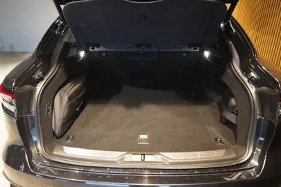 Car image 33