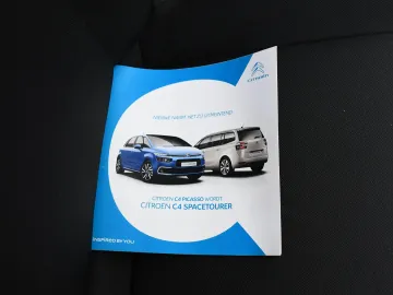 Car image 27