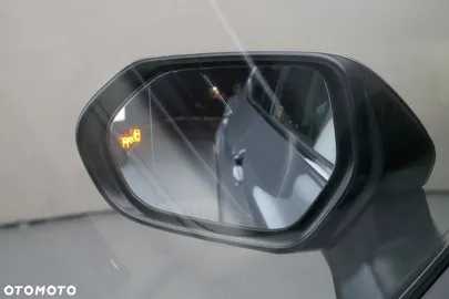 Car image 35