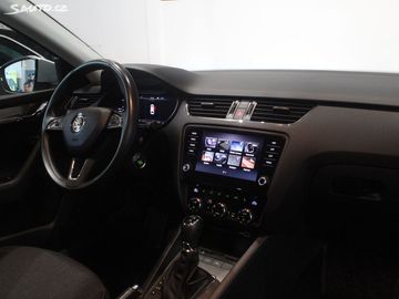 Car image 25