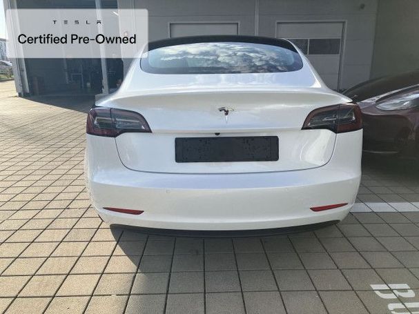 Tesla Model 3 Standard Range Plus 258 kW image number 2