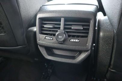 Car image 35