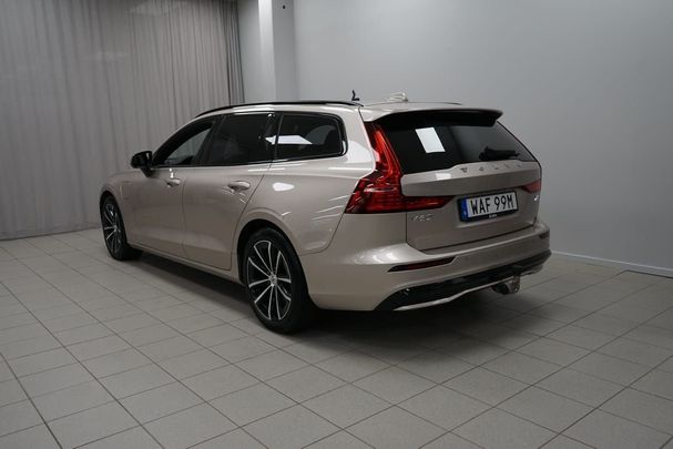 Volvo V60 T6 Recharge AWD Plus 261 kW image number 2