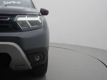 Car image 30