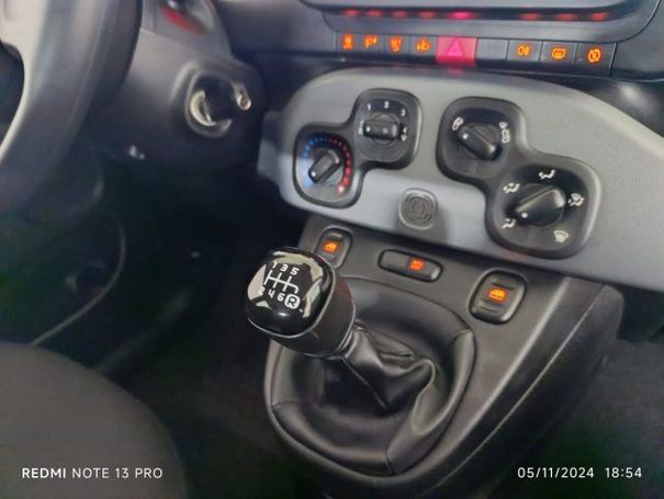 Fiat Panda 1.0 Hybrid 51 kW image number 11