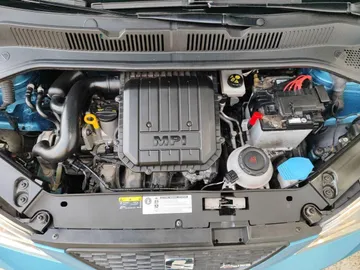Car image 29
