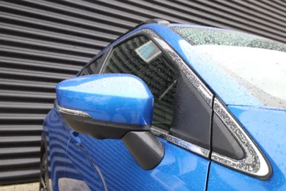 Car image 49
