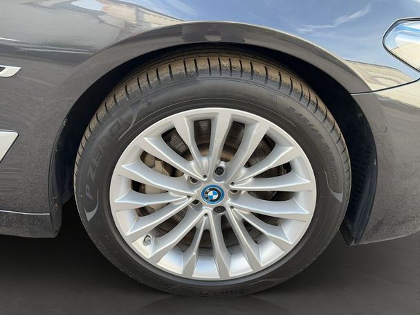 BMW 530 Touring xDrive 215 kW image number 5