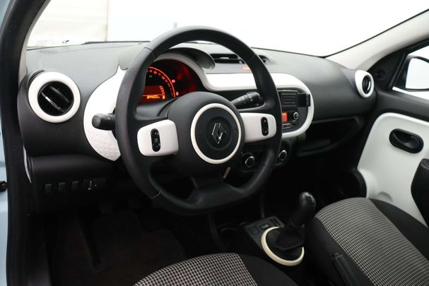 Renault Twingo SCe Dynamique 52 kW image number 17