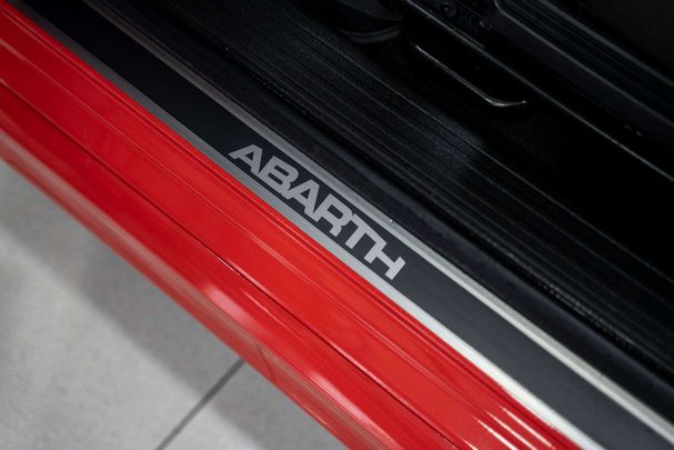 Abarth 595 Competizione 1.4 180 132 kW image number 31