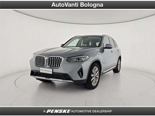 BMW X3 30e xDrive 221 kW image number 1