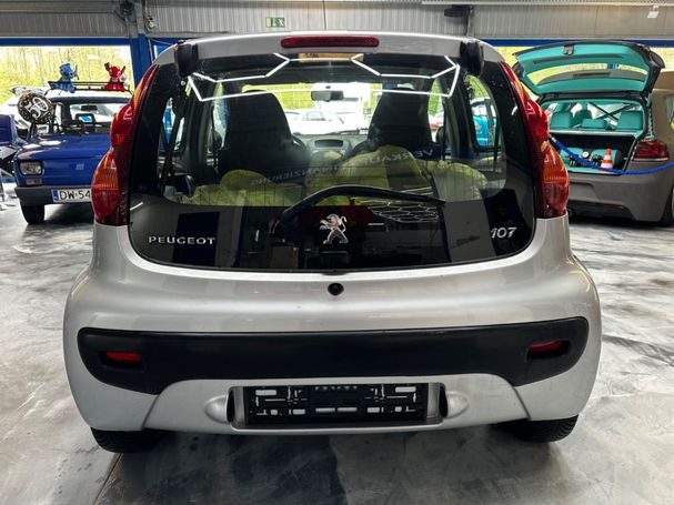 Peugeot 107 50 kW image number 5