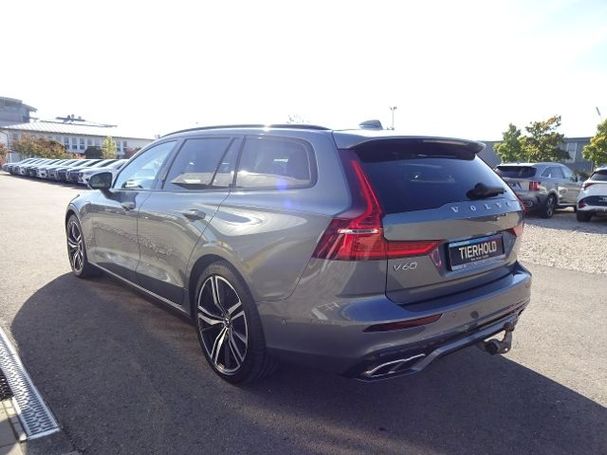 Volvo V60 T8 R Design AWD 288 kW image number 3