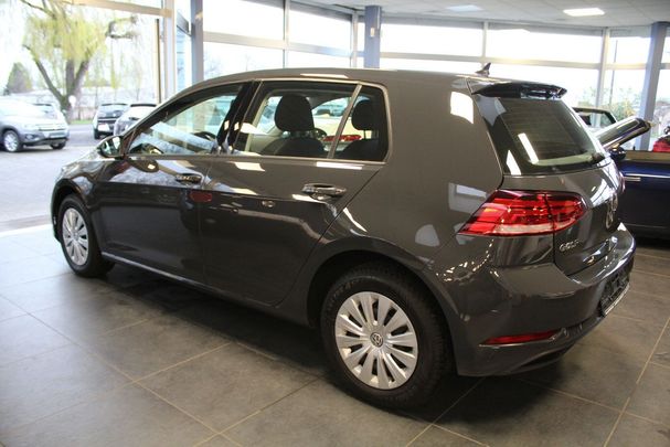 Volkswagen Golf 1.0 TSI Trendline 63 kW image number 5