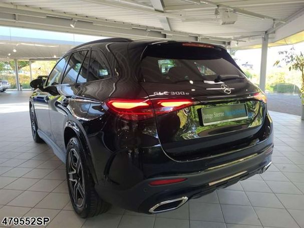 Mercedes-Benz GLC 300 e AMG 230 kW image number 4