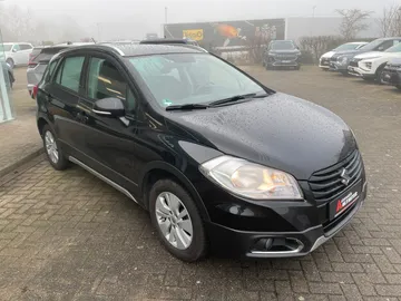 Car image 2