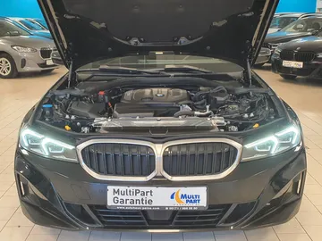 Car image 36