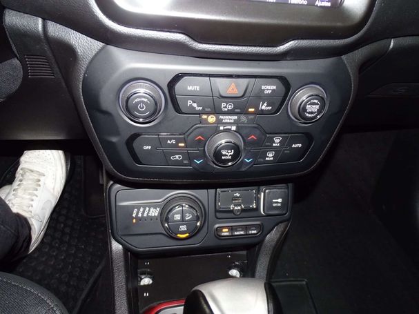 Jeep Renegade 177 kW image number 20