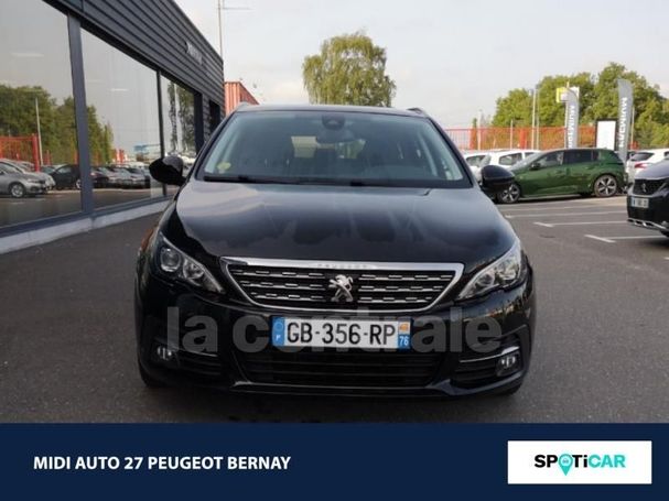 Peugeot 308 BlueHDi 130 S&S Allure 96 kW image number 3