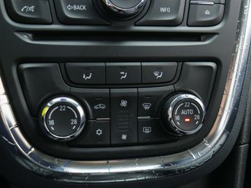 Car image 35