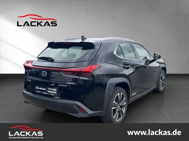 Lexus UX 250h 131 kW image number 2