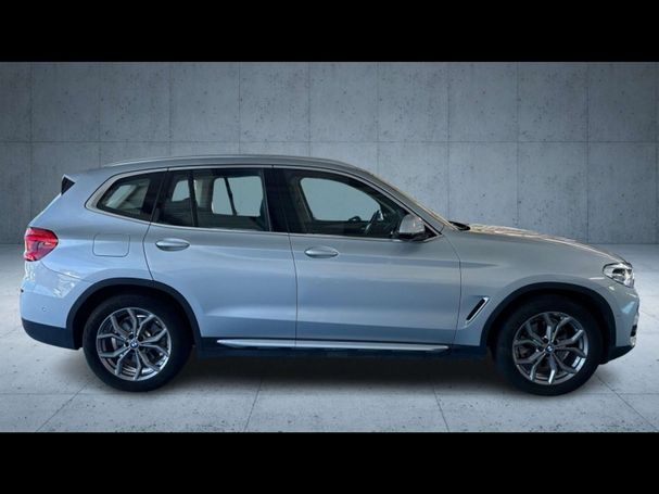 BMW X3 xDrive20d xLine 142 kW image number 2