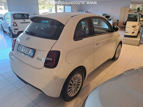 Fiat 500 e 42 kWh 87 kW image number 6