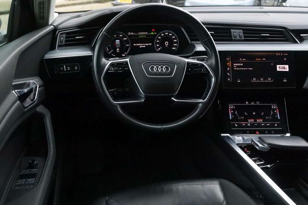 Audi e-tron 50 quattro 230 kW image number 23