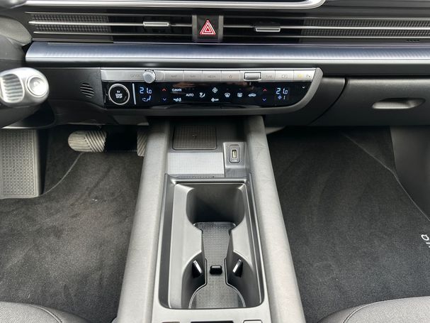 Hyundai Ioniq 6 53 kWh 111 kW image number 9