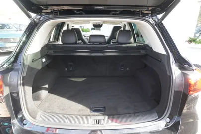 Car image 38