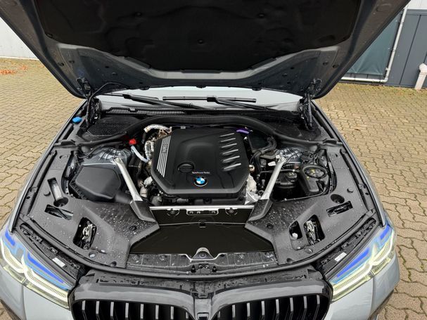 BMW 530d M xDrive 210 kW image number 28