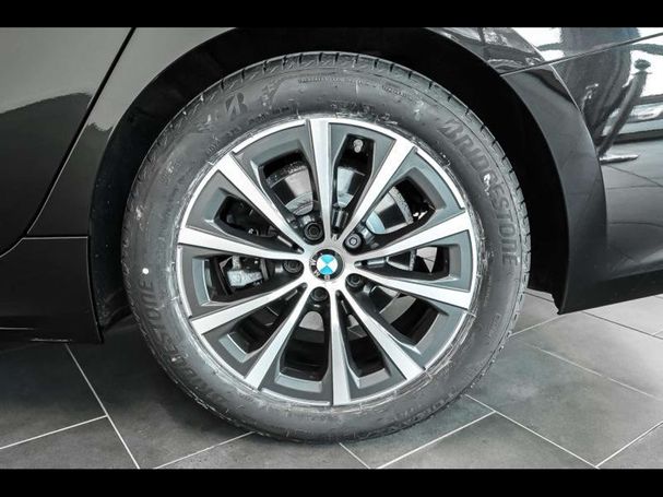 BMW 320i Touring 135 kW image number 5