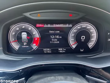 Car image 40